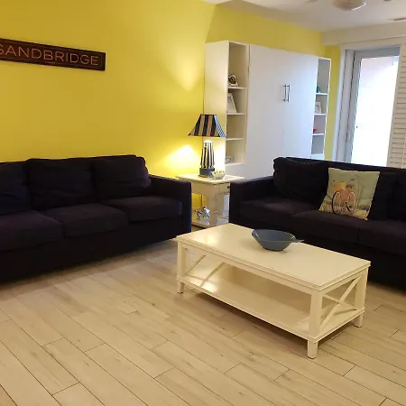 The Sanctuary - Dolphins And Daiquiris 110A Apartment
